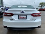Certified 2020 Toyota Camry XLE image 3