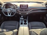 Used 2023 Nissan Altima 2.5 SV image 3