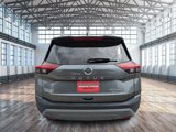 Used 2021 Nissan Rogue SV image 5