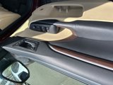 Used 2015 Toyota Highlander Limited image 3