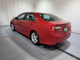 Used 2014 Toyota Camry SE image 3