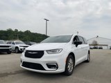 Certified 2024 Chrysler Pacifica Touring-L image 5