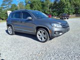 Used 2012 Volkswagen Tiguan SE image 3
