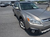 Used 2014 Subaru Outback 2.5i Limited w/ Moonroof Package image 3