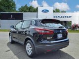 Used 2020 Nissan Rogue Sport S image 3
