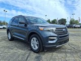Used 2022 Ford Explorer XLT w/ Equipment Group 202A image 3