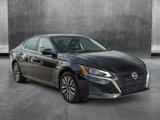Used 2023 Nissan Altima 2.5 SV image 3