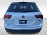 Used 2018 Volkswagen Tiguan SE w/ Panoramic Sunroof Package image 4