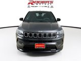 Used 2023 Jeep Compass Sport image 2