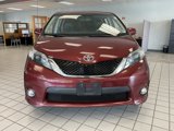 Used 2013 Toyota Sienna SE image 2
