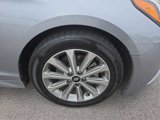 Used 2016 Hyundai Sonata Limited w/ Option Group 04 image 2