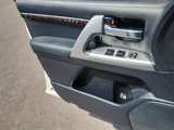 Used 2015 Toyota Land Cruiser image 6