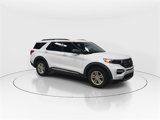 Used 2020 Ford Explorer XLT w/ Equipment Group 202A image 2