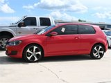 Used 2015 Volkswagen Golf S image 5