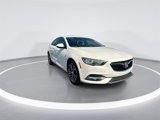 Used 2018 Buick Regal Essence image 2