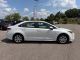 Certified 2022 Toyota Corolla LE image 3