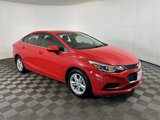 Used 2018 Chevrolet Cruze LT w/ Convenience Package image 4