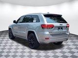 Used 2017 Jeep Grand Cherokee Altitude image 3