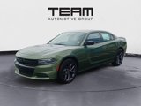 Used 2021 Dodge Charger SXT w/ Blacktop Package image 3
