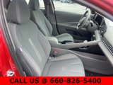Used 2022 Hyundai Elantra SEL image 5