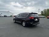 Used 2017 Chrysler Pacifica Touring-L Plus image 5