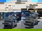 Used 2021 Nissan Kicks SR image 3