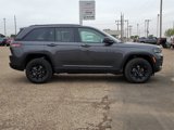 New 2025 Jeep Grand Cherokee Altitude image 6
