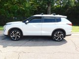 Used 2022 Mitsubishi Outlander ES image 2