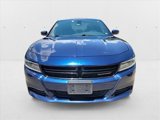 Used 2017 Dodge Charger SXT w/ Plus Group image 2