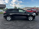 Used 2024 Ford Edge SE image 2