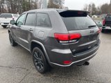 Used 2020 Jeep Grand Cherokee Altitude image 3