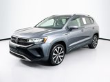 Used 2024 Volkswagen Taos SE image 3