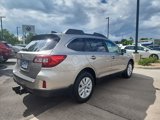 Used 2017 Subaru Outback 2.5i Premium image 5