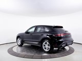 Used 2024 Porsche Macan image 3