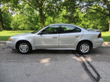 Used 2005 Pontiac Grand Am SE image 2