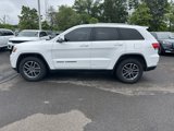 Used 2019 Jeep Grand Cherokee Limited image 2