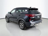 Used 2021 Kia Seltos EX image 5