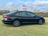 Used 2021 Volkswagen Jetta SE image 4