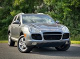 Used 2005 Porsche Cayenne Turbo image 3