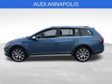 Used 2017 Volkswagen Golf Alltrack SEL image 2