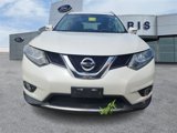 Used 2016 Nissan Rogue SL image 2