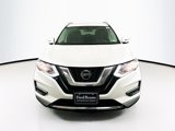 Used 2018 Nissan Rogue SV image 2