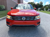 Used 2018 Volkswagen Tiguan SE w/ Panoramic Sunroof Package image 2