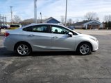 Used 2017 Chevrolet Cruze LT w/ Convenience Package image 4
