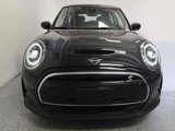 Used 2024 MINI Cooper SE image 2