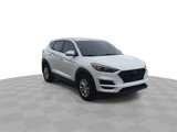 Used 2020 Hyundai Tucson SE image 2
