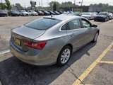 Used 2023 Chevrolet Malibu LT image 3