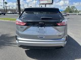 Used 2022 Ford Edge SE image 5
