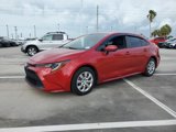Used 2020 Toyota Corolla LE image 2