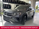 Used 2022 Volkswagen Taos SEL image 2